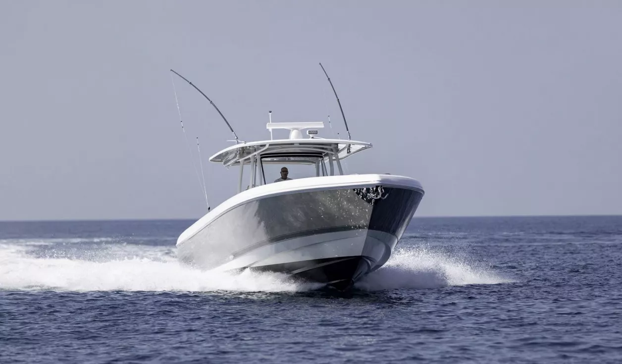 Катер Intrepid 475 Panacea - фото 1