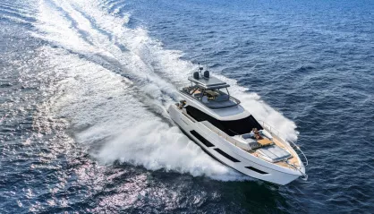 Ferretti 720