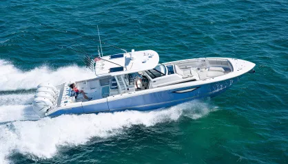 Pursuit S 428