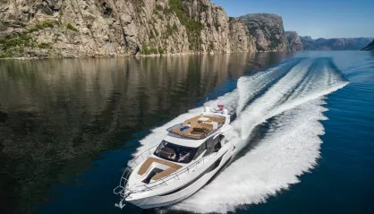 Galeon 460 Fly