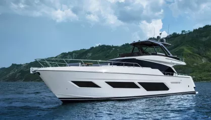 Ferretti 720