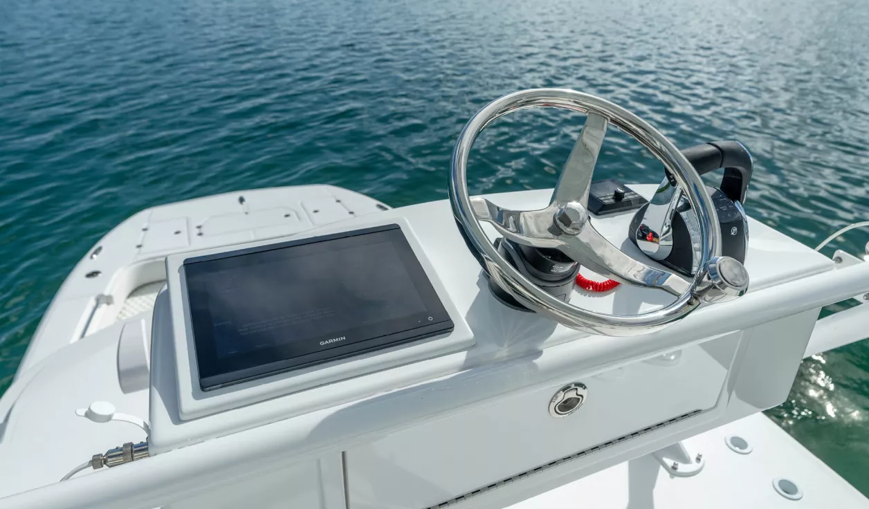 Катер Invincible 37′ Catamaran - фото 2