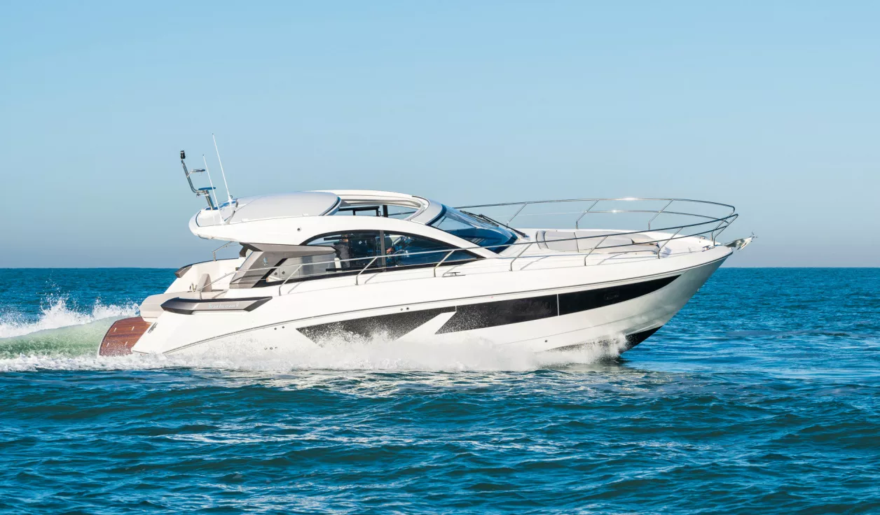 Моторная яхта Beneteau Gran Turismo 41 - фото 2