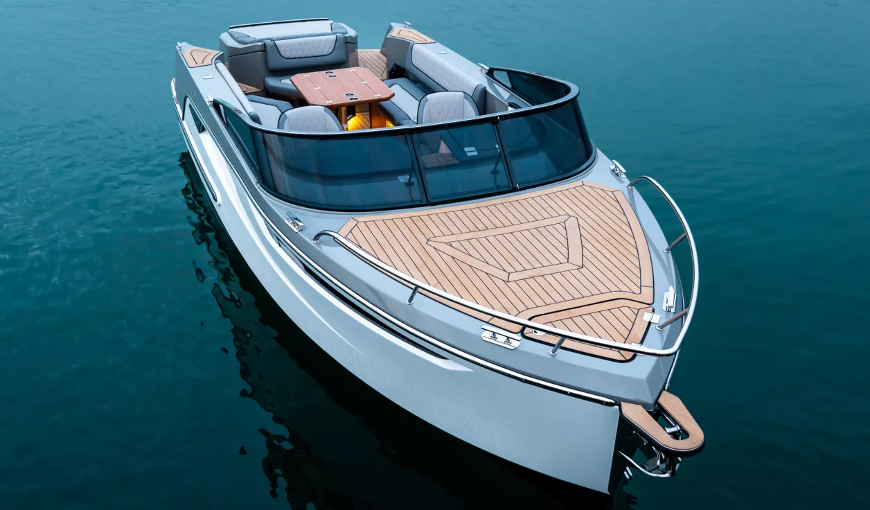 Катер Alfastreet Marine 23 Cabin Evo Motor - фото 2