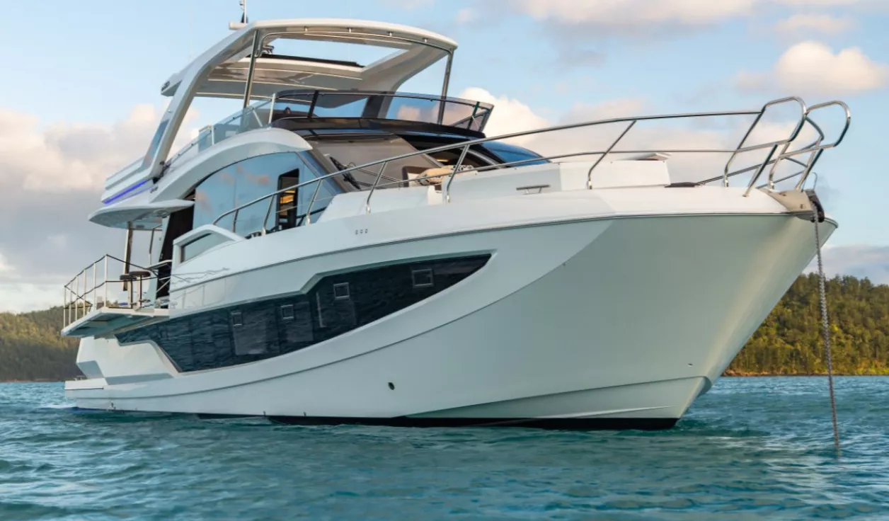 Моторная яхта Galeon 640 FLY - фото 2