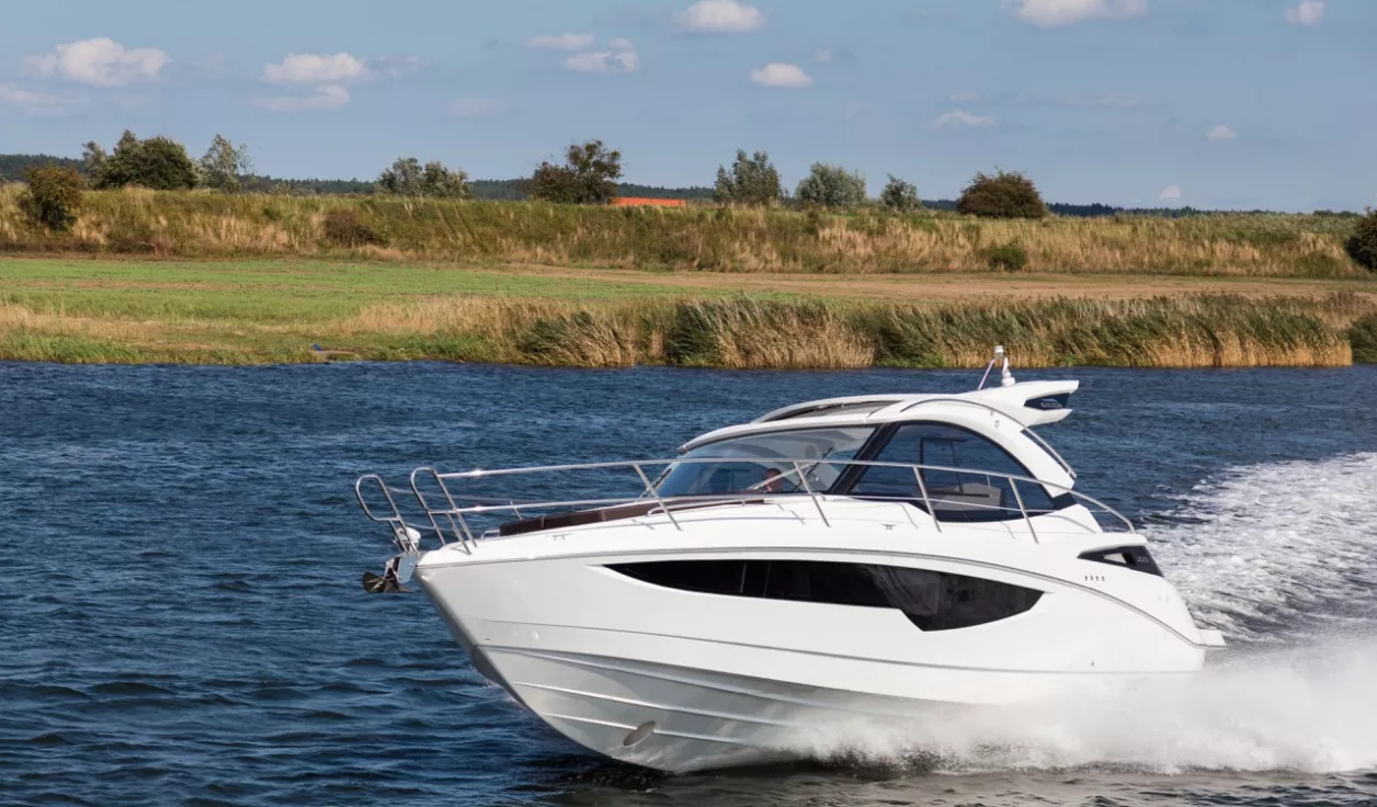 Моторная яхта Galeon 335 HTS - фото 1