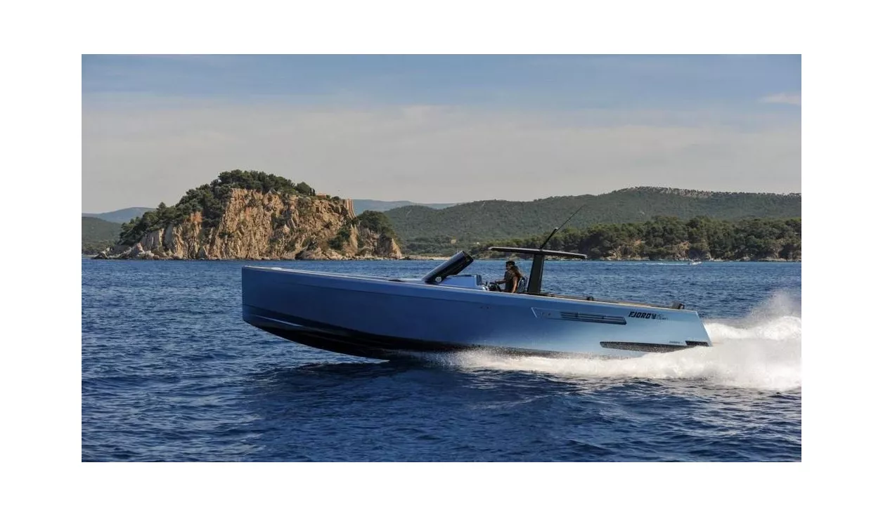 Моторная яхта Fjord 40 Open - фото 2