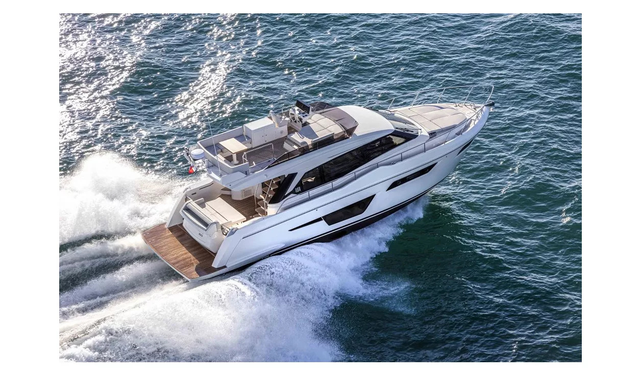 Моторная яхта Ferretti 500 - фото 1