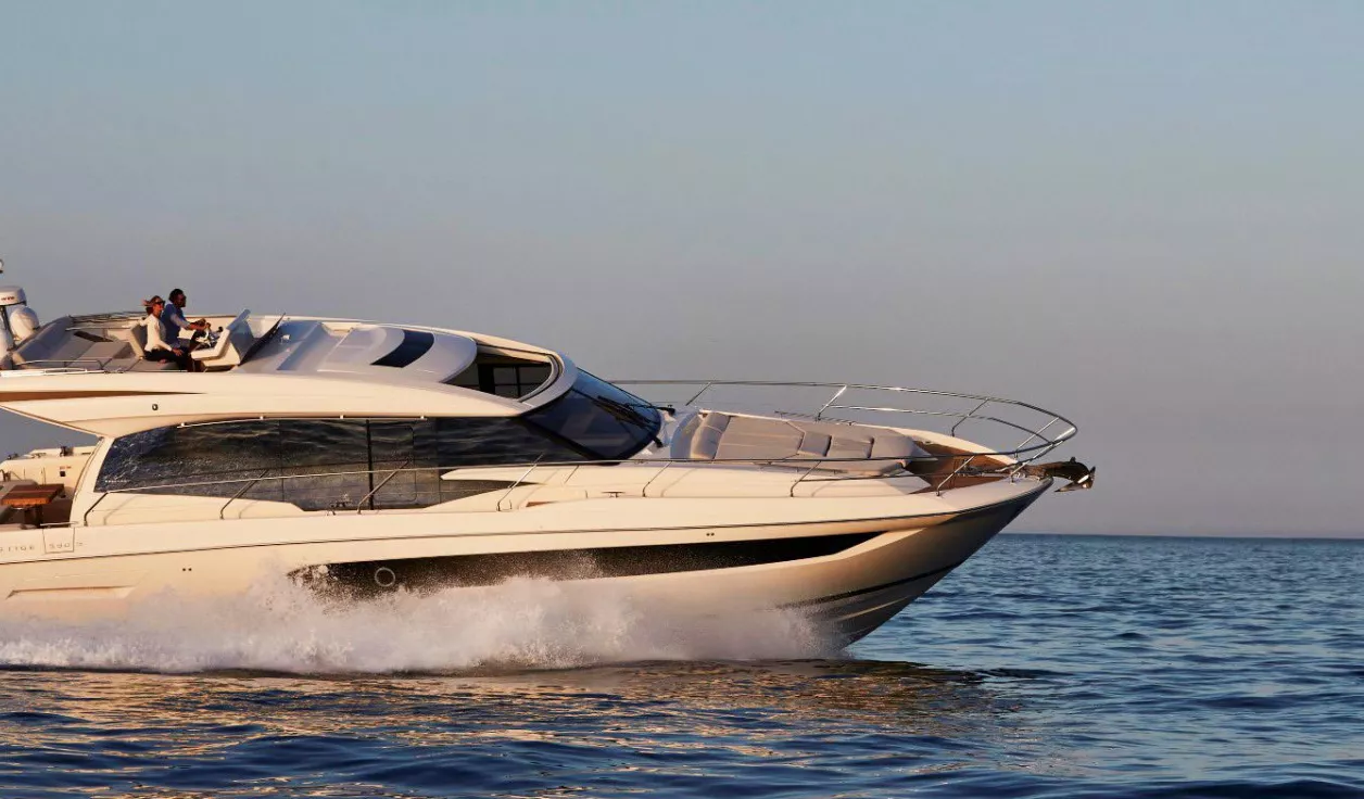 Моторная яхта Prestige 590 S - фото 2
