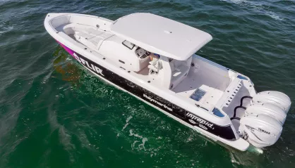 Intrepid 407 Nomad SE