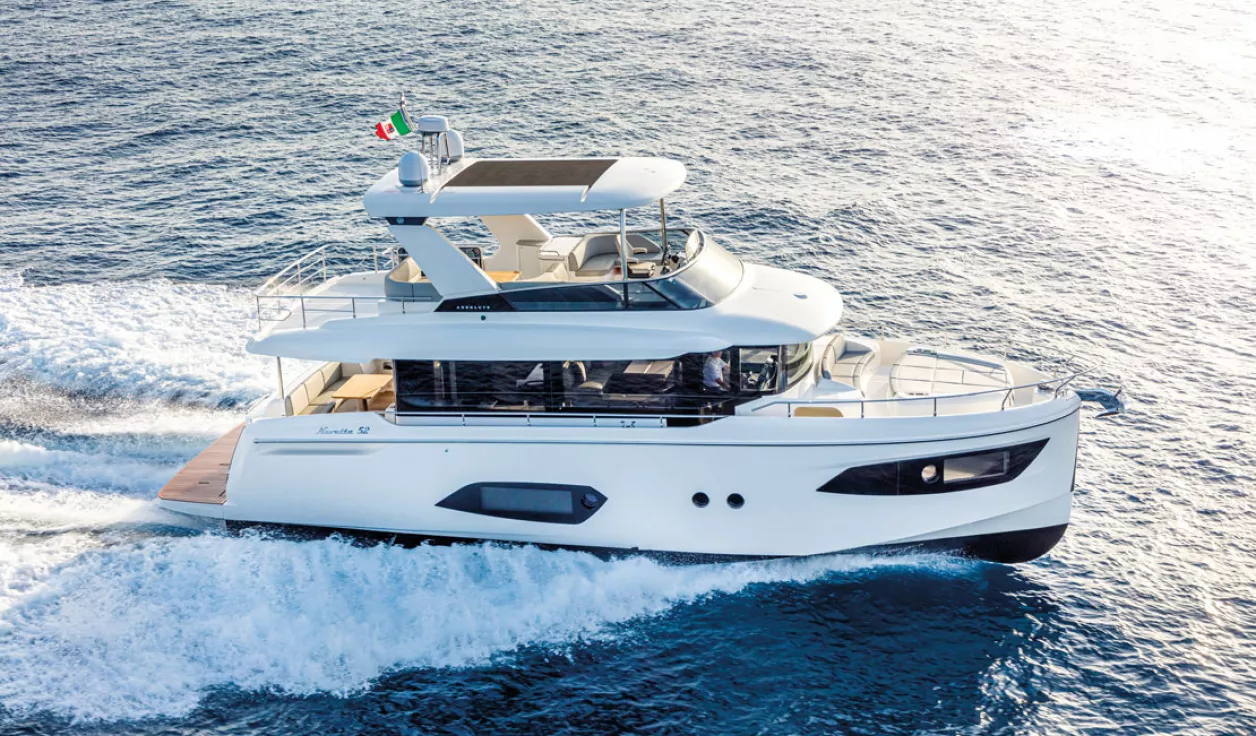 Моторная яхта Absolute Navetta 52 - фото 1
