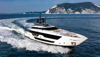 Custom Line 106
