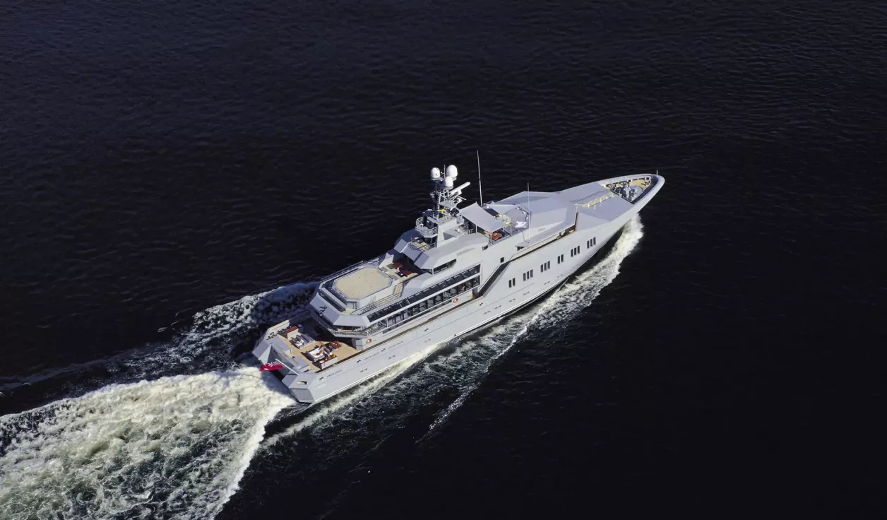 Моторная яхта Lurssen Skat - фото 2