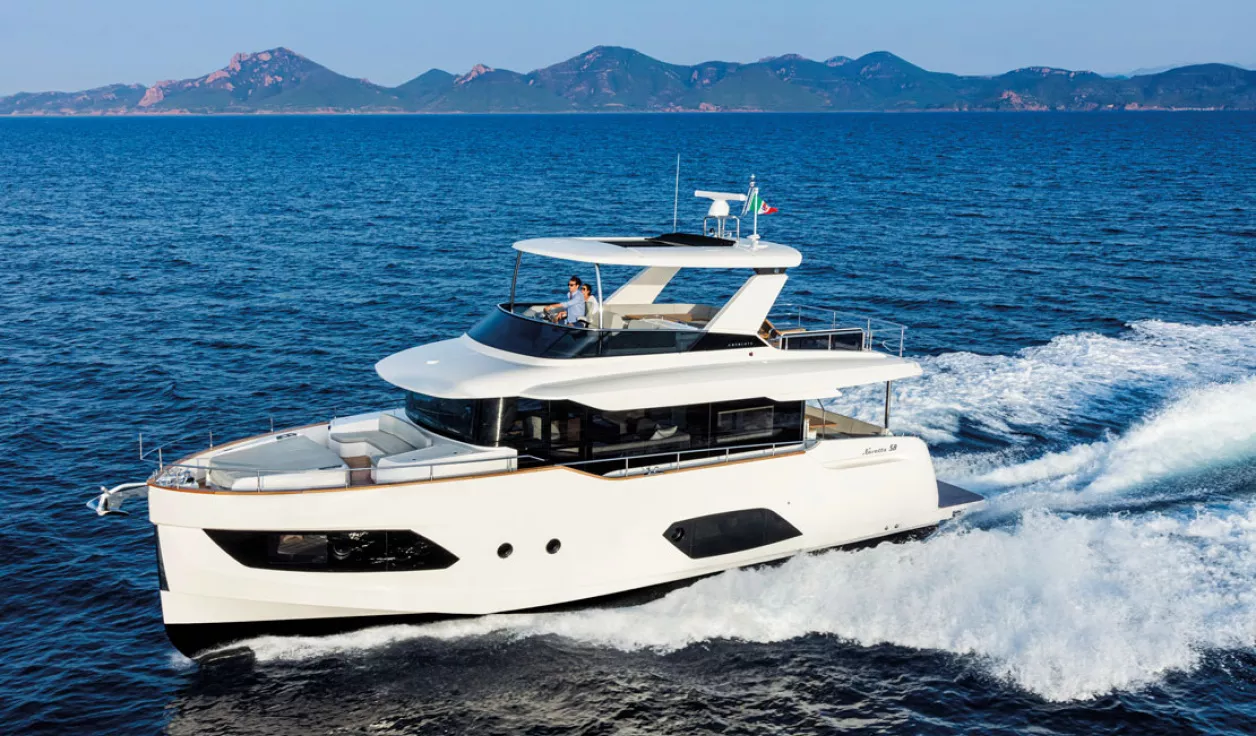 Моторная яхта Absolute Navetta 58 - фото 1
