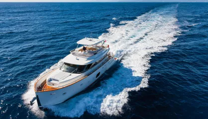 Azimut Magellano 76