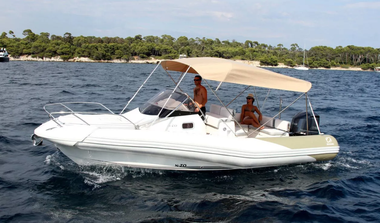 Катер Zodiac N-ZO 700 Cabin - фото 1
