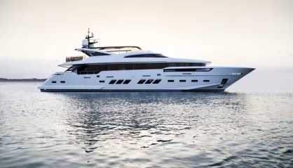 DL Yachts Dreamline 34
