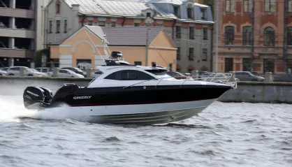 Grizzly 840 Racing