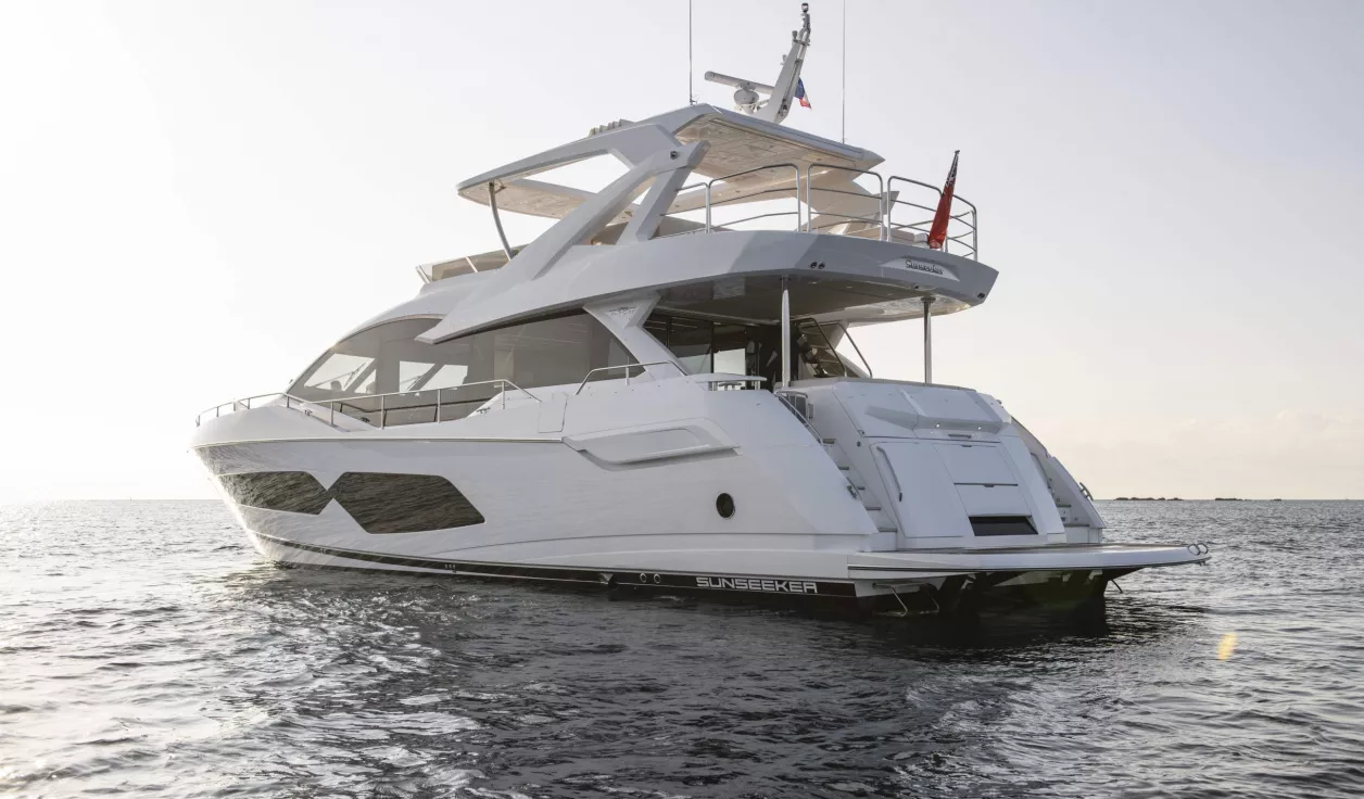 Моторная яхта Sunseeker 76 Yacht - фото 2