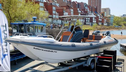 Hysucat 28' Center Console