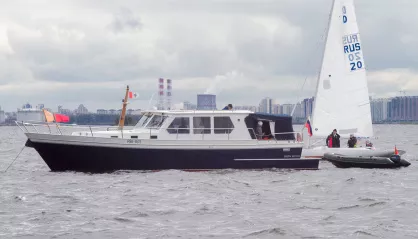Melody Bay 1300