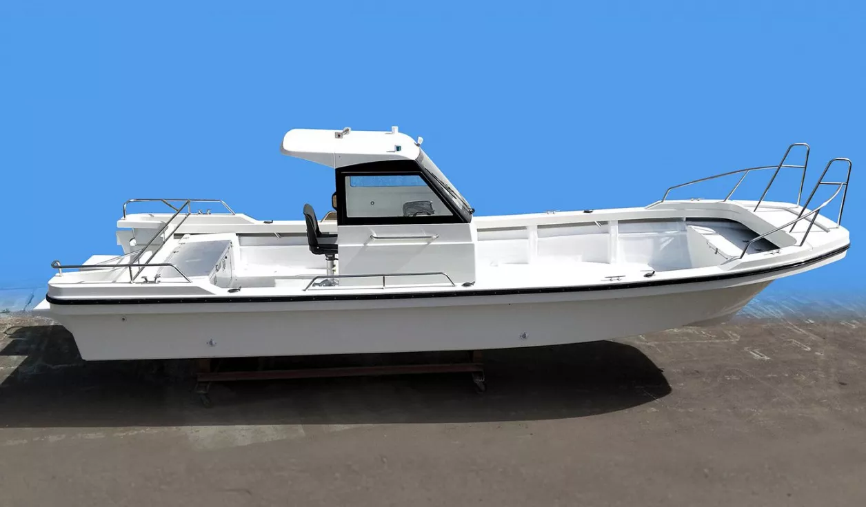 Катер AVANRAID CF-260  - фото 1