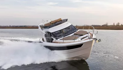 Galeon 360 FLY