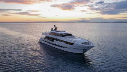 Astondoa 110 Century