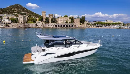 Galeon 425 HTS