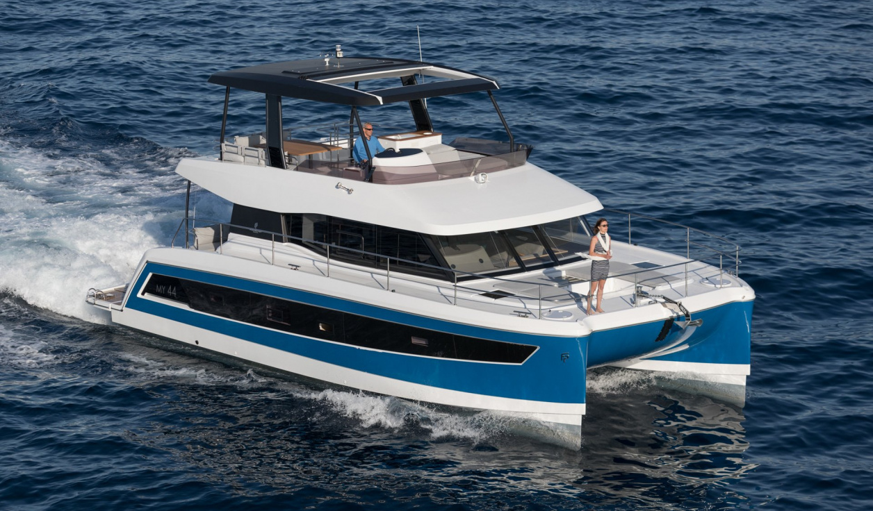 Моторная яхта Fountaine Pajot MY6 - фото 1