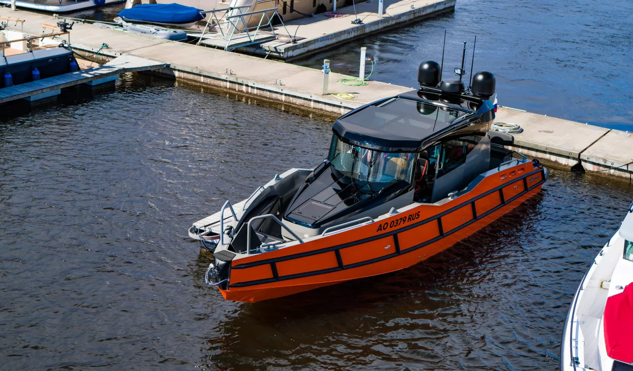 Катер Greenbay Marine Force 10 - фото 2