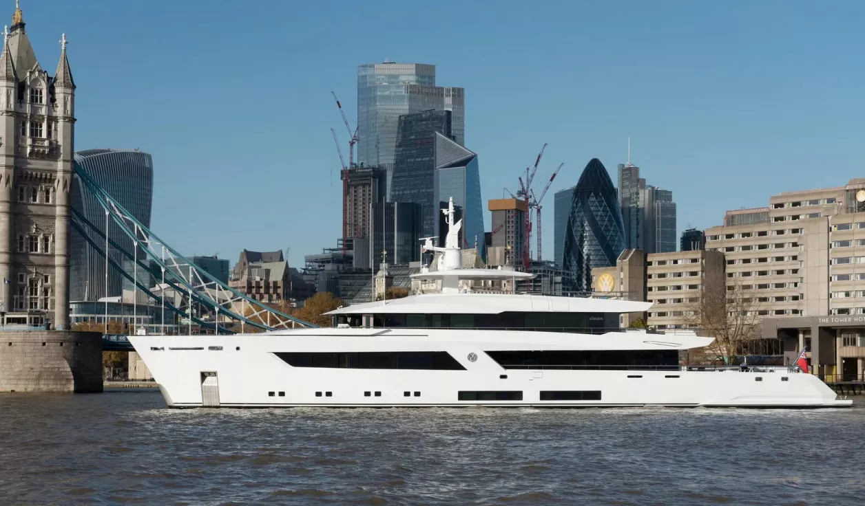 Моторная яхта Lurssen Moon Sand - фото 1