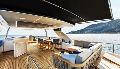 Absolute Navetta 68