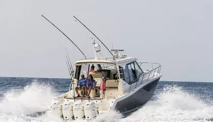 Boston Whaler 405 Conquest
