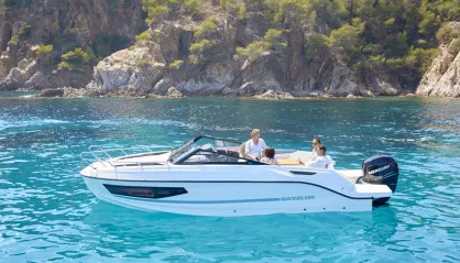Quicksilver Activ 755 Cruiser