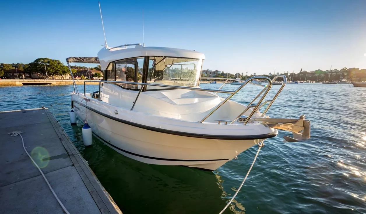 Катер Parker 660 Pilothouse - фото 1