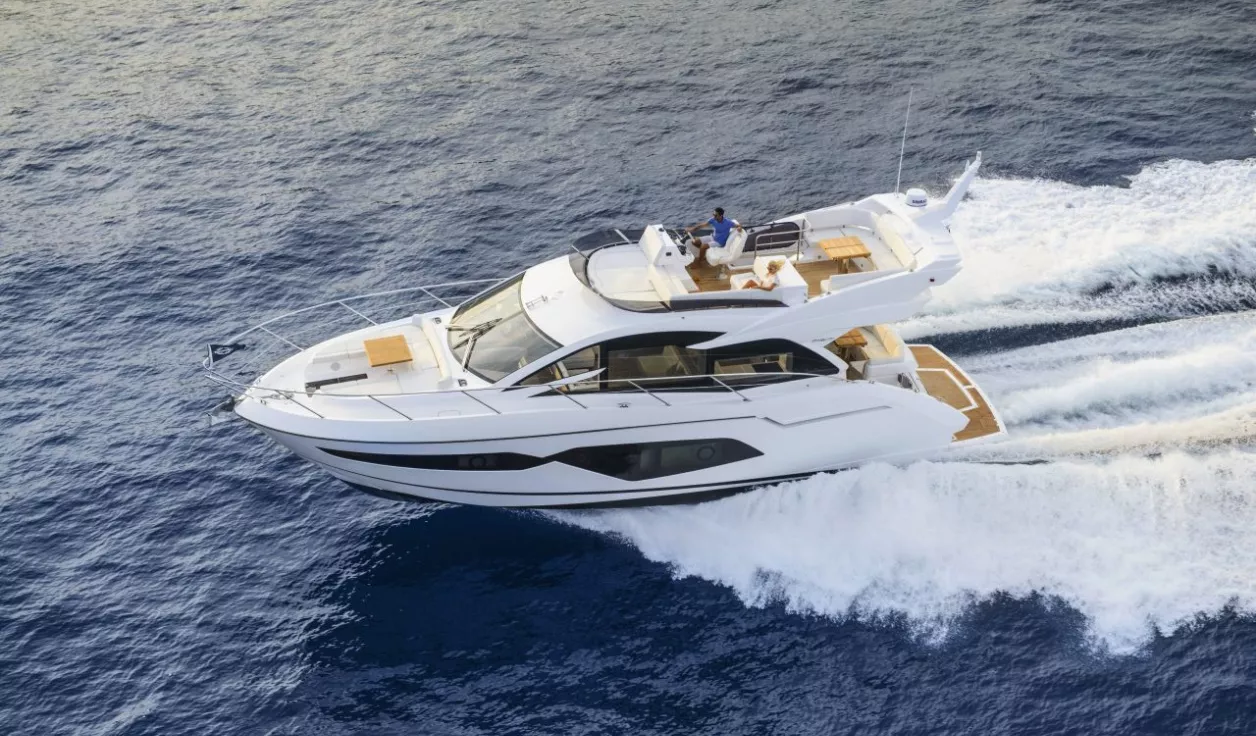 Моторная яхта Sunseeker Manhattan 52 - фото 2