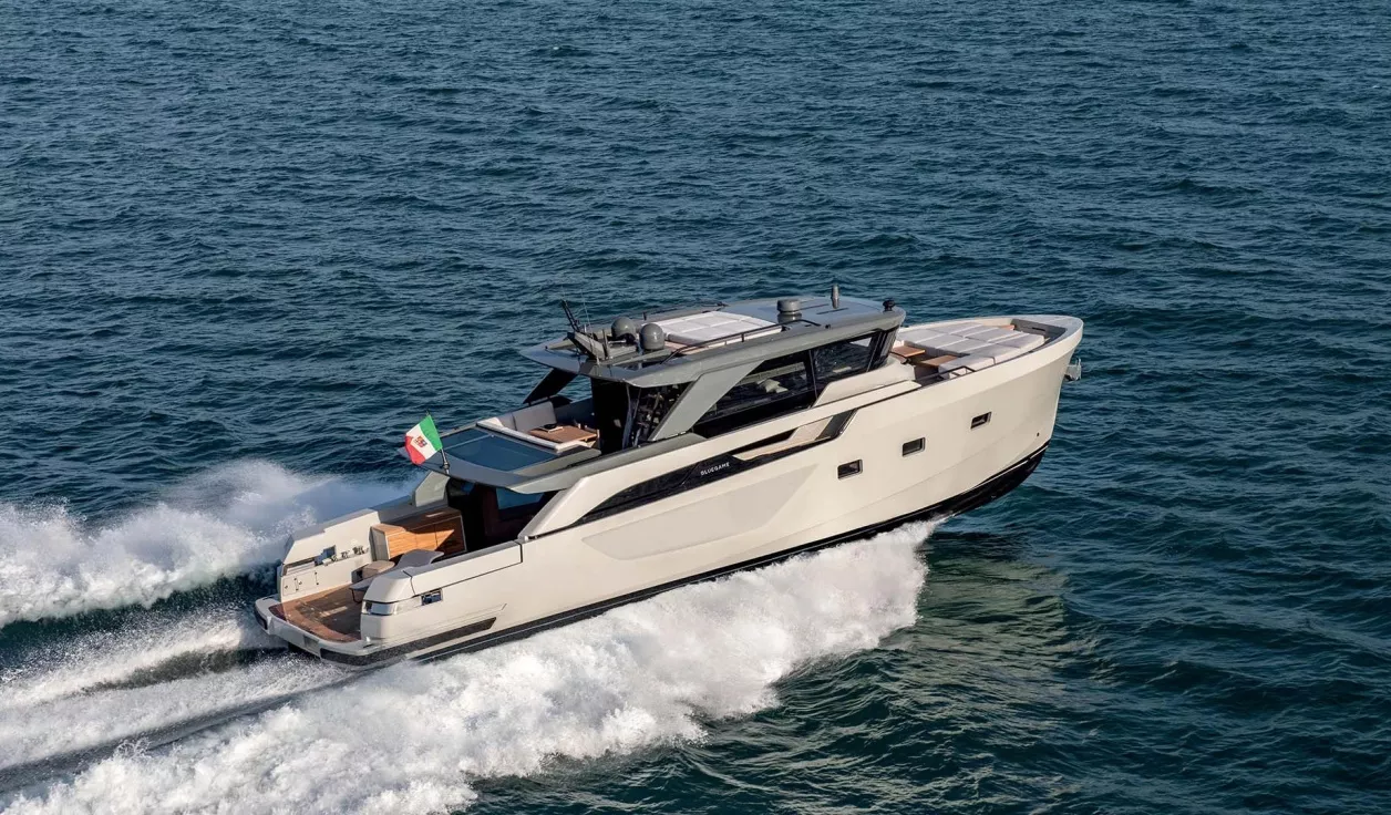 Моторная яхта Bluegame BGX60 - фото 2