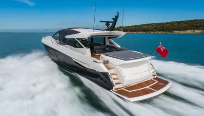 Sunseeker Predator 74 XPS