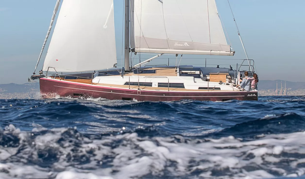 Парусная яхта Hanse 388 - фото 1