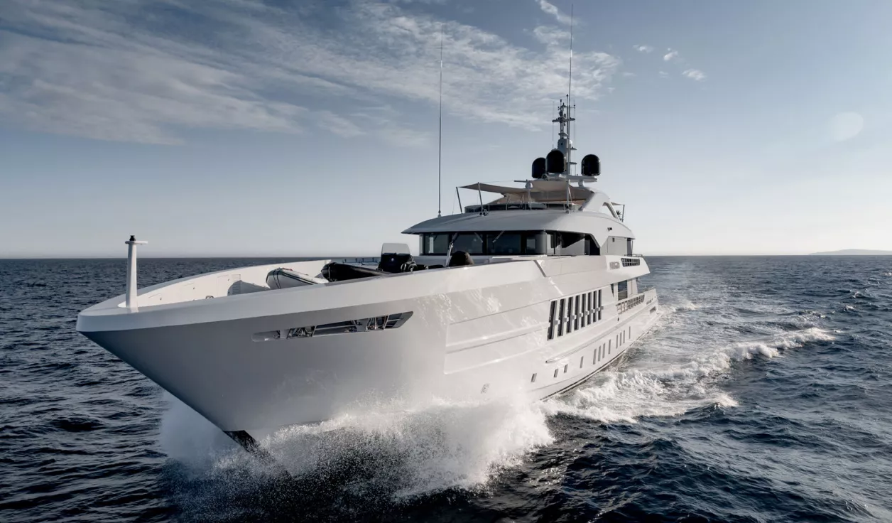 Моторная яхта Heesen 55M Steel FDHF - фото 1