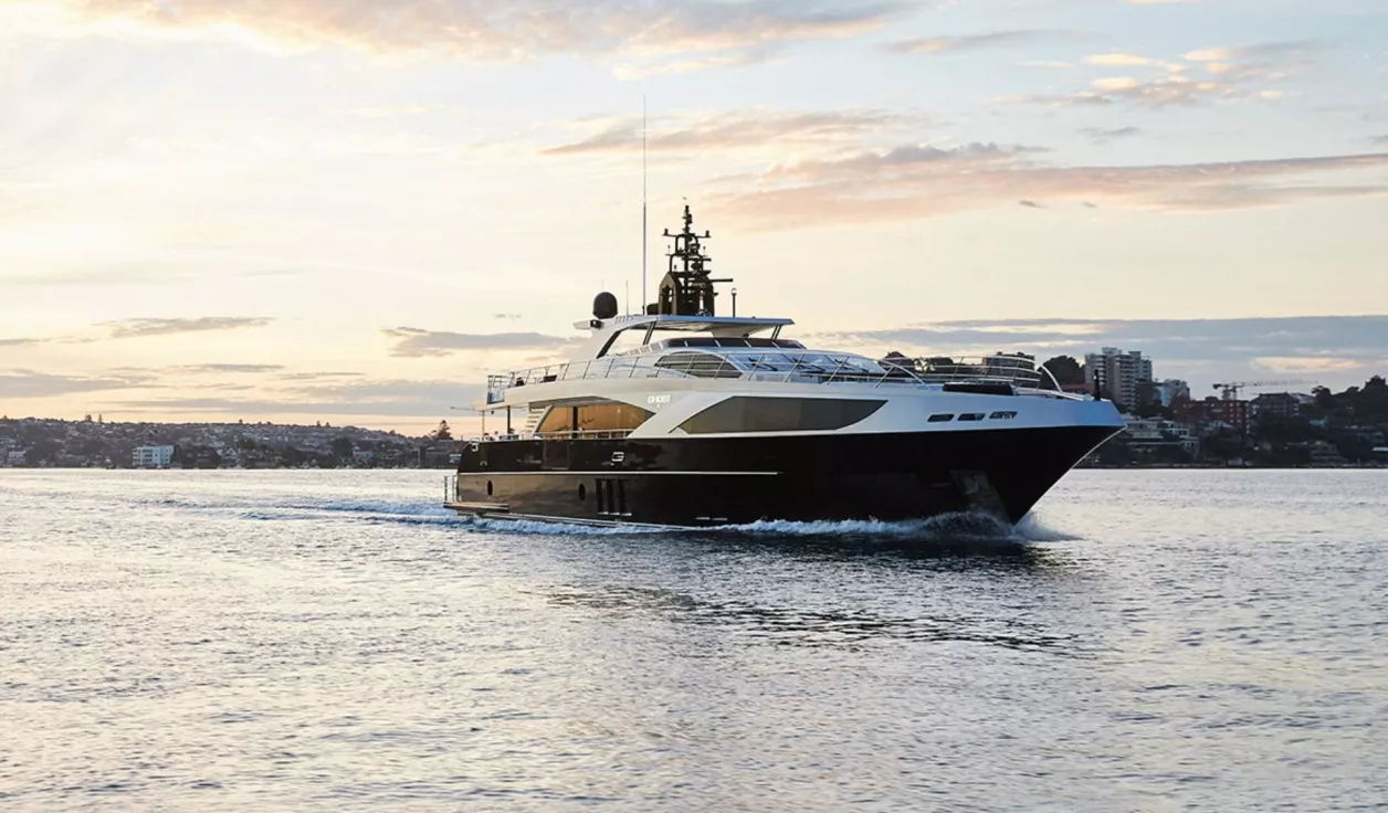 Моторная яхта Majesty 122 - фото 1
