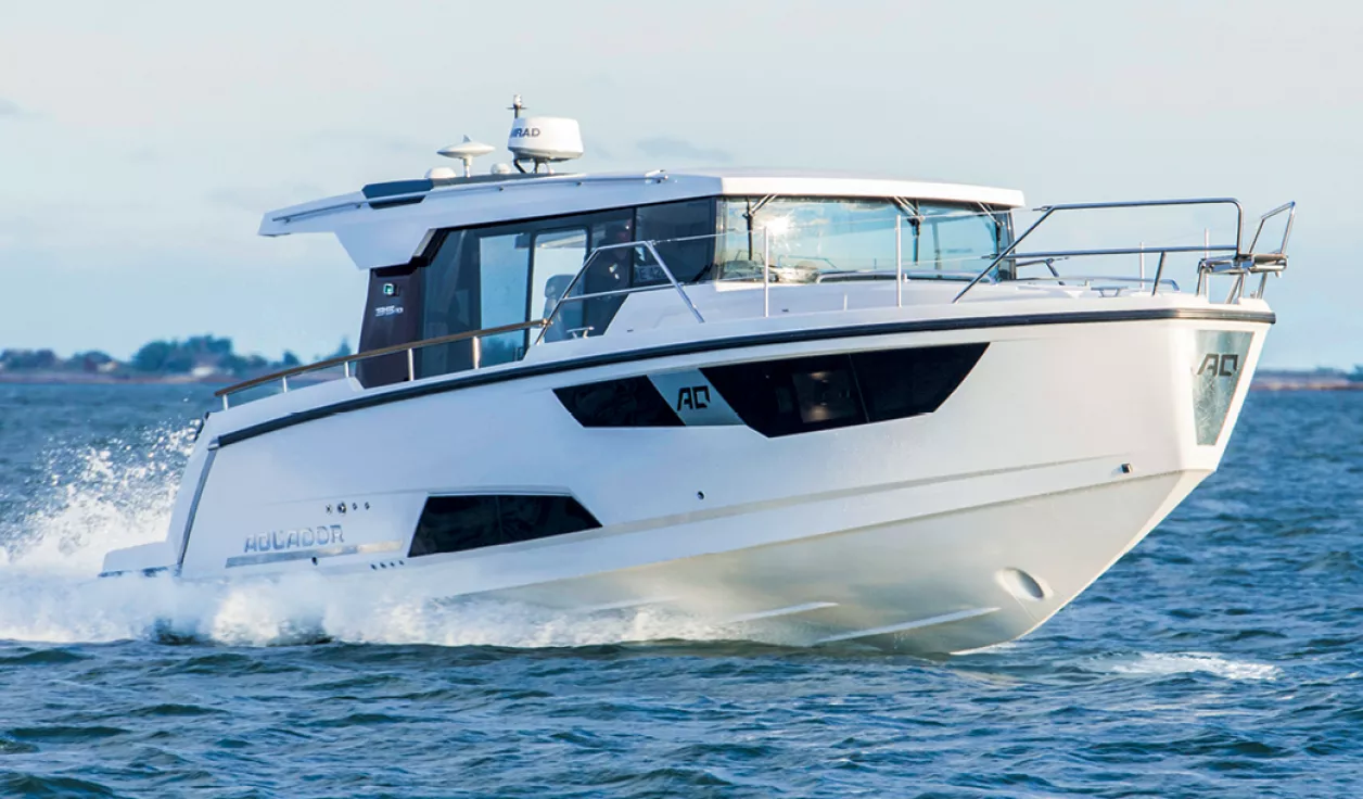 Моторная яхта Aquador 35 AQ - фото 1