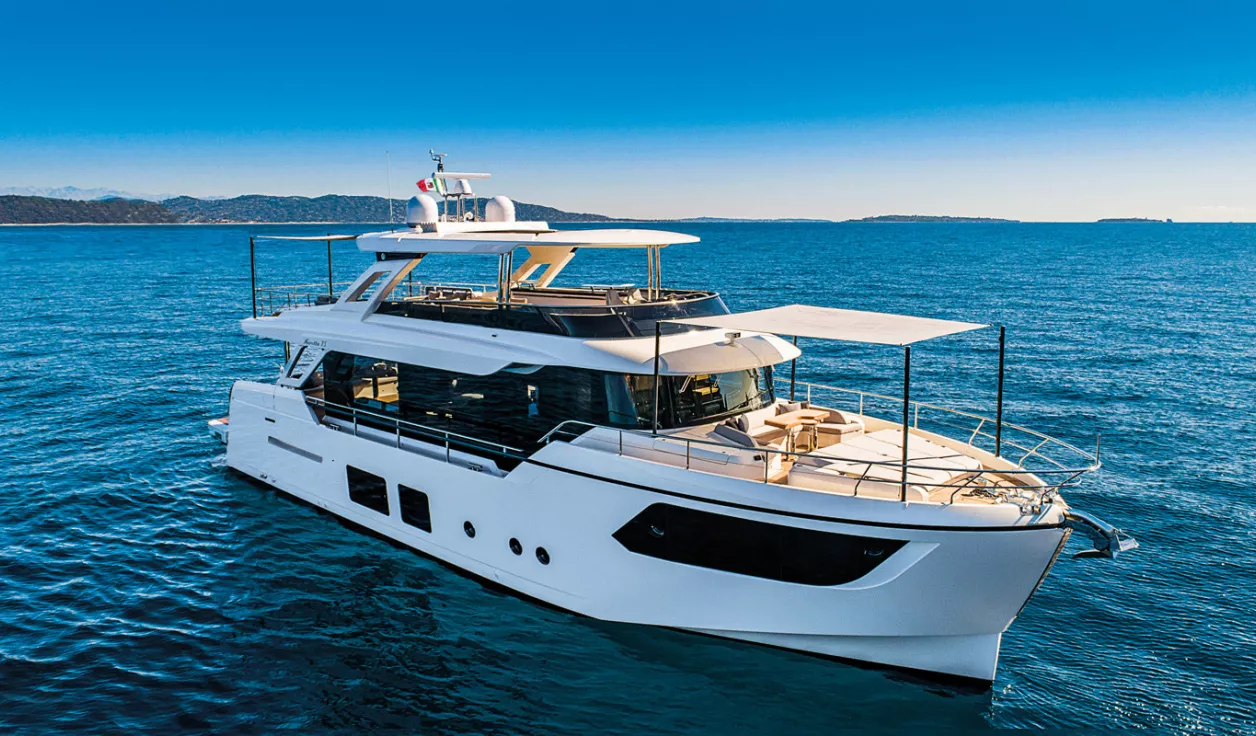Моторная яхта Absolute Navetta 73 - фото 1