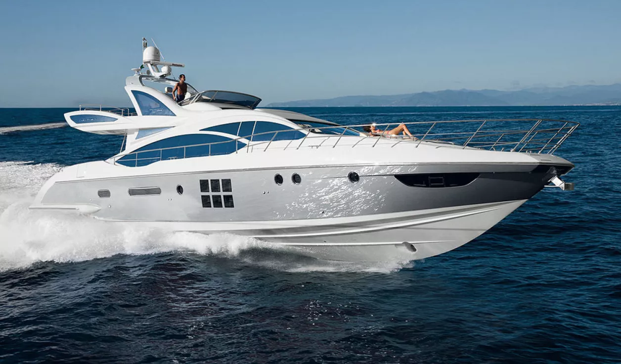 Моторная яхта Azimut 72S - фото 1
