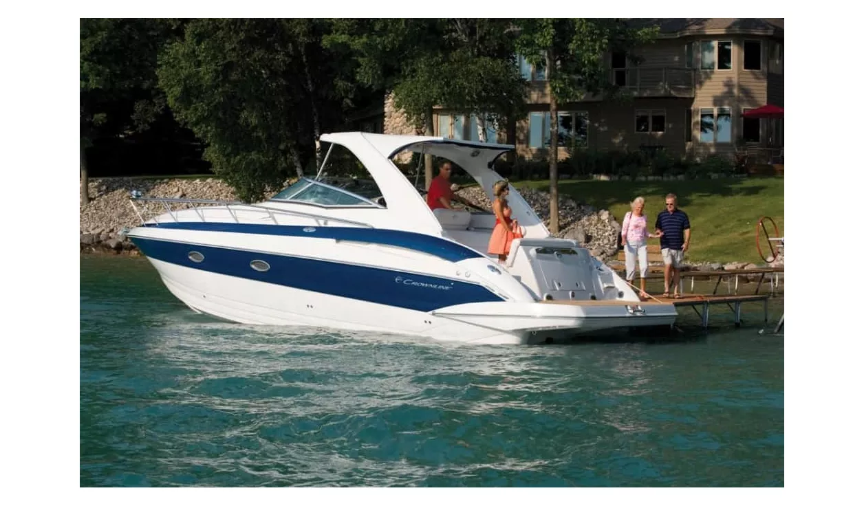 Моторная яхта Crownline 350 SY - фото 1