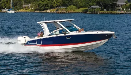 Chaparral 300 OSX