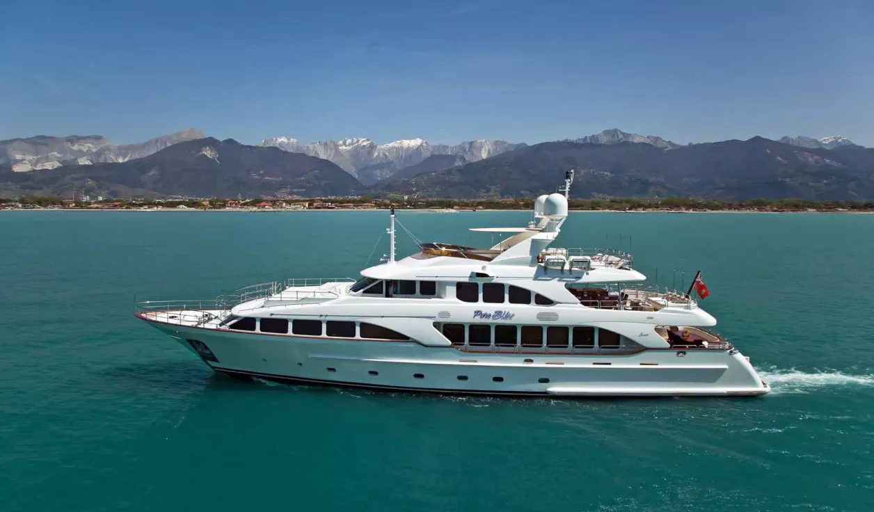 Моторная яхта Benetti Classic 120 - фото 2