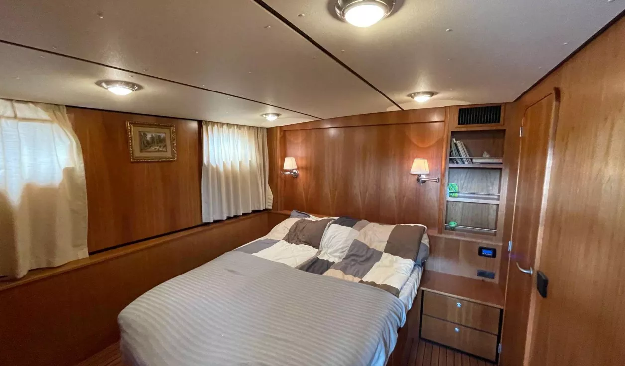  Linssеn Grаnd Sturdy 40,9 Аft Саbin - фото 2