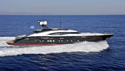 Palmer Johnson 135 SportYacht